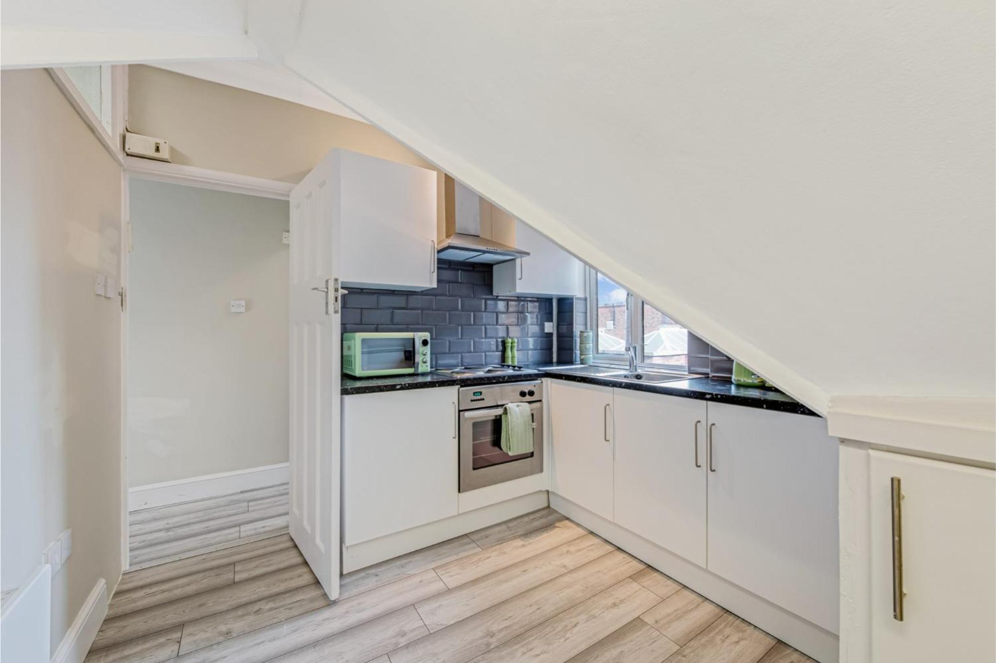 Sweet And Lovely 2Br With Free Parking London Exterior photo